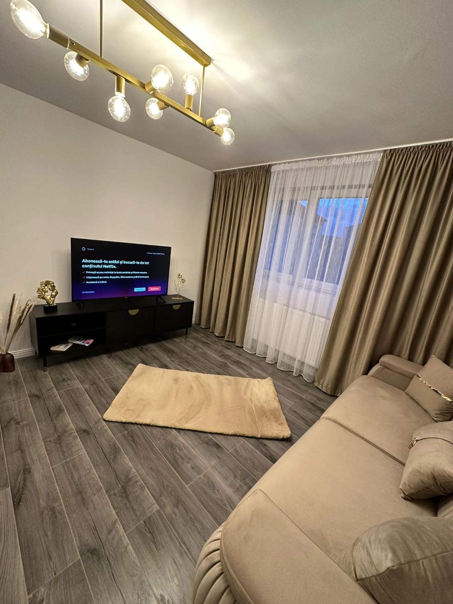 Evelyn Apartment Bistriţa Exteriér fotografie